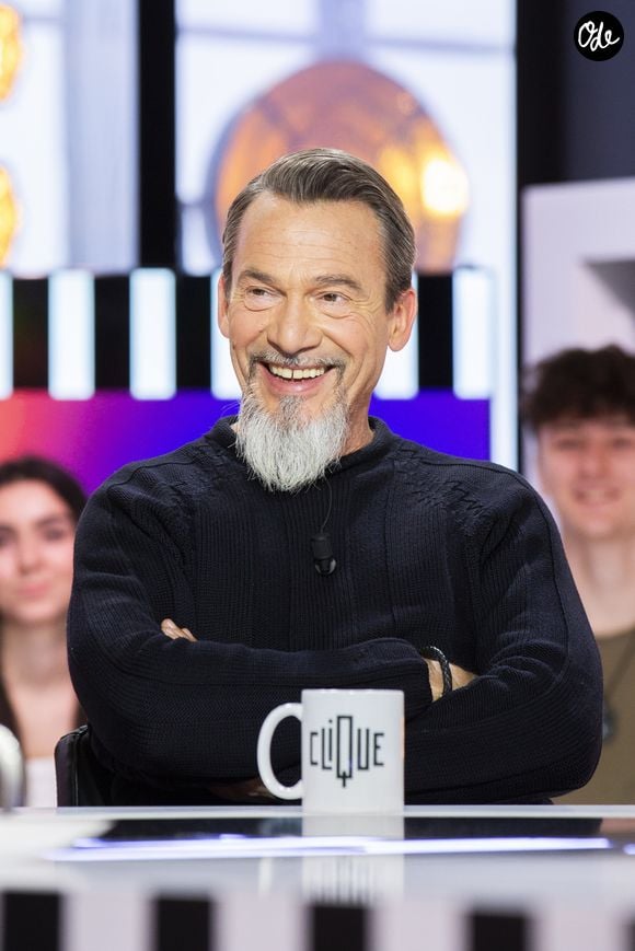 Florent Pagny - Enregistrement de l'émission "Clique" présentée par M. Achour sur Canal Plus à Issy-les-Moulineaux le 5 mars 2020. © Jack Tribeca/Bestimage