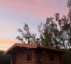 Sa cabane en bois en pleine forêt est terminée

Vianney a terminé la construction de sa cabane en bois en pleine forêt et montre le résultat sur Instagram le 12 avril 2026.