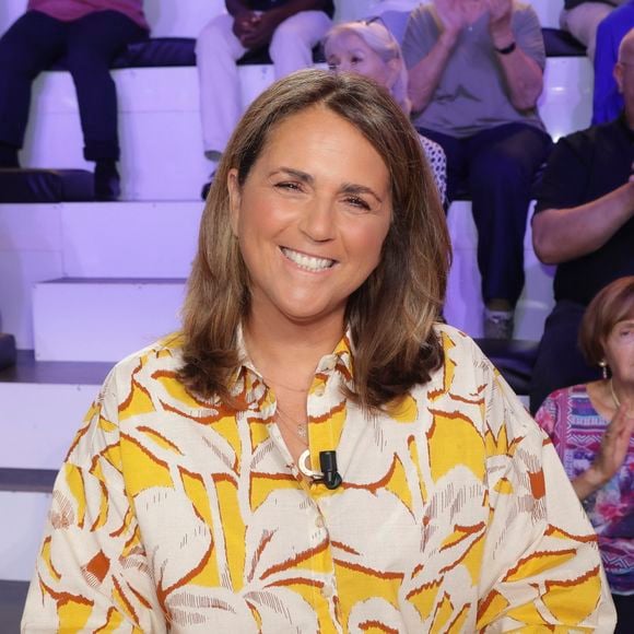 Exclusif - Valérie Benaim sur le plateau de l’enregistrement de l’émission « Face à Hanouna » présentée parC.Hanouna et diffusée sur C8 le 07 septembre 2024, à Paris, France, le 05 septembre 2024. © Jack Tribeca / Bestimage
