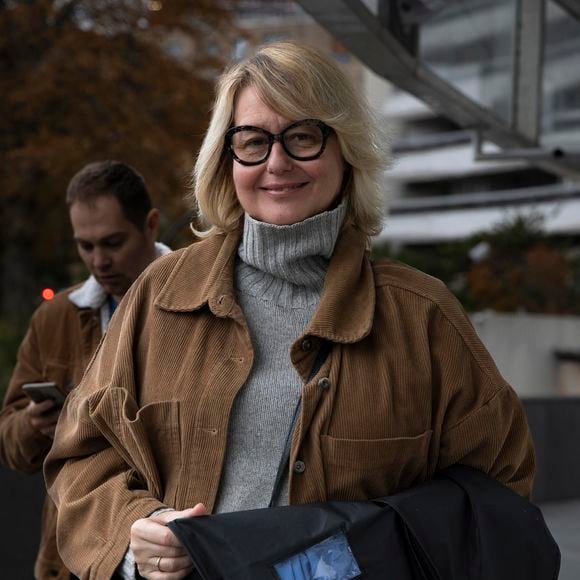 Exclusif - Luana Belmondo - Arrivées des personnalités à l'enregistrement de l'émission "Vivement dimanche", Paris, le 29 octobre 2025.

© Vincenzo Arnone / Bestimage