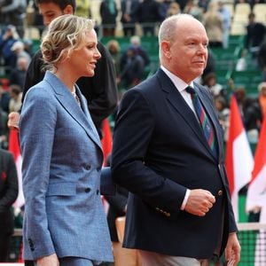 La princesse Charlene de Monaco, le prince Albert II de Monaco - Finale de la 118ème édition du Rolex Monte-Carlo Masters, au Monte-Carlo Country Club à Roquebrune Cap Martin, le 13 avril 2025. L'espagnol Carlos Alcaraz a battu l'italien Lorenzo Musetti 3-6 / 6-1 / 6-0. © Claudia Albuquerque/ Bestimage