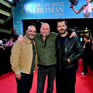 Jérôme Commandeur, François Damiens et Laurent Lafitte - Tapis rouge de la soirée d'ouverture de la 7ème édition du festival Cineroman à Nice le 29 septembre 2025. © Dominique Jacovides - Bruno Bebert / Bestimage