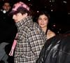 Et tous les deux étaient très bien accompagnés.
Timothée Chalamet et Kylie Jenner de retour à l'hotel Royal Monceau après avoir diné au Bar des Prés Montaigne après l'avant-première du film "Un parfait inconnu" à Paris le 16 janvier 2025. © Cyril Moreau / Bestimage