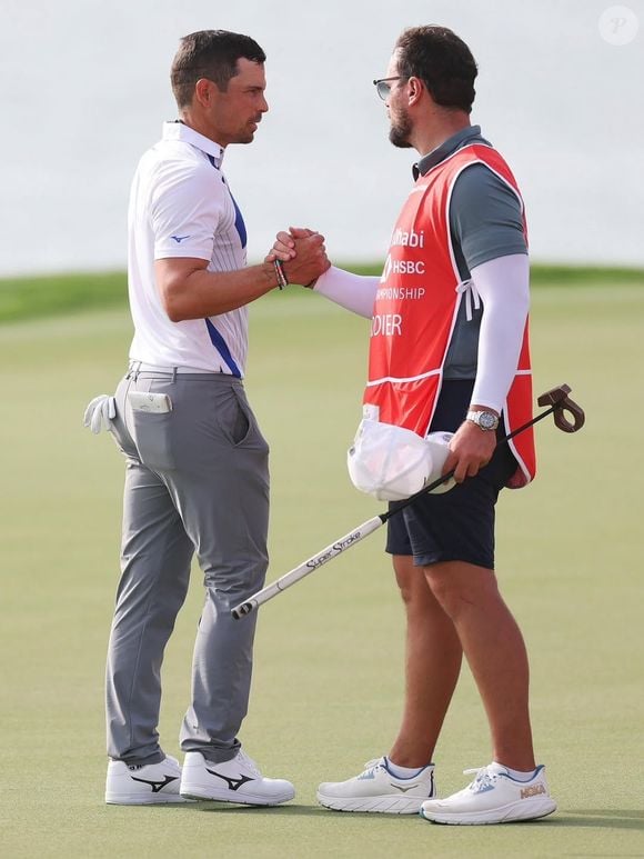 En juin 2024, il rejoint Adrien Saddier. Ensemble, ils enchaînent les succès : victoire en Italie, playoff à Wentworth et une montée historique sur le prestigieux PGA Tour américain. 

Adrien Saddier et Andrea Ginola se sert la main sur un terrain de golf.