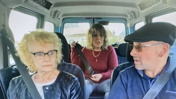 Denis s'emballe pour une prétendante dans L'amour est dans le pré, Karine Le Marchand pas sereine pour la suite de son aventure (SPOILER)