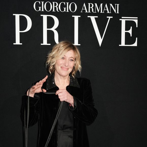 Valeria Bruni Tedeschi lors du défilé Giorgio Armani Prive Haute Couture Printemps/Été 2026 dans le cadre de la semaine de la mode à Paris le 27 janvier 2026 à Paris, France.
© Lucia Sabatelli / Bestimage