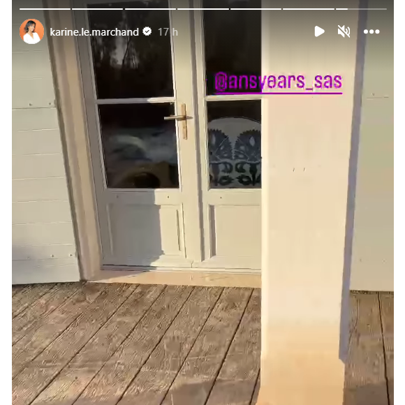 Karine Le Marchand dévoile de nouvelles images de sa superbe maison dans le Sud.