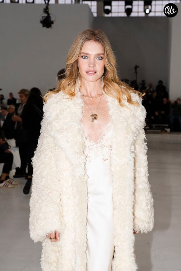 Il faut dire qu'à la maison, l'énergie est bien là. Le mannequin a déjà eu 5 cinq enfants, dont une grande majorité de garçons. 

Natalia Vodianova au défilé Ermanno Scervino "Collection Prêt-à-Porter Printemps/Eté 2026" lors de la Fashion Week de Milan (MLFW) le 27 septembre 2025. © SGP / BESTIMAGE