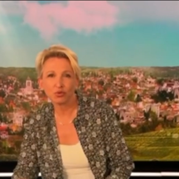 Jacques Legros surpris de voir sa discrète femme Valérie dans C à vous