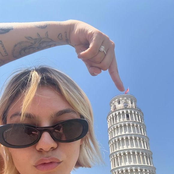 Instagram de Louane, actuellement en vacances en Italie avec son fiancé Florian Rossi.