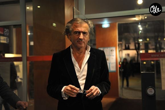 Aucun des remèdes essayés ne l'aurait soulagé.

Bernard Henry Levy - Soiree "Mariage pour tous" au Theatre du Rond Point a Paris le 27 Janvier 2013. 
VEEREN / BESTIMAGE