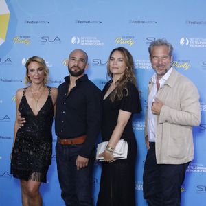 Et si elle adore interpréter son personnage, elle a dû lever le pied… 

Emma Colberti, Moise SantaMaria, Melanie Maudran et Fabrice Deville sur le tapis bleu du photocall de la soirée du 62ème Festival de Télévision de Monte-Carlo, à Monaco, le 17 juin 2023. © Denis Guignebourg/BestImage