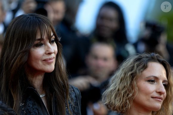 Monica Bellucci, Léa Mysius - Montée des marches du film " Histoires de la nuit " lors du 79ème Festival International du Film de Cannes, le 21 mai 2026. © Olivier Borde / Bestimage