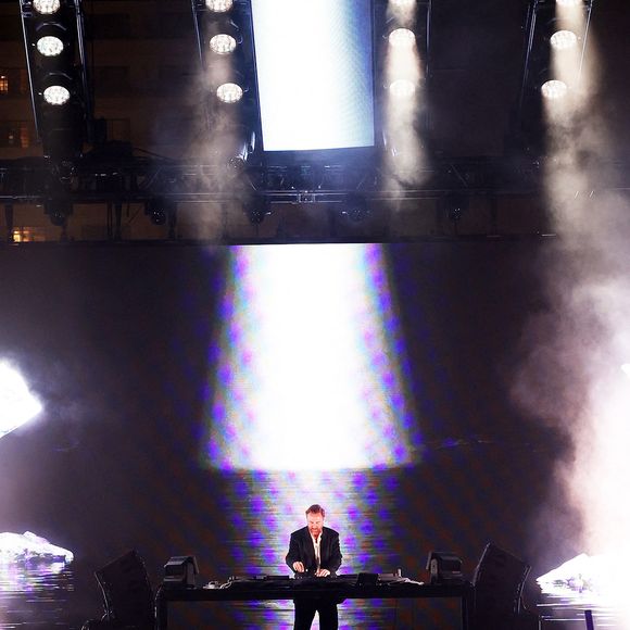 10 mai 2025, Huntington Beach, Californie, États-Unis : David Guetta se produit sur scène lors du Wango Tango 102.7 KIIS FM d'iHeartRadio à Huntington City Beach. (Crédit image : © Casey Flanigan/SOPA Images via ZUMA Press Wire)
