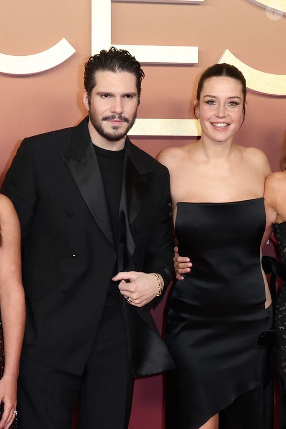 François Civil et Adèle Exarchopoulos -  Photocall de la 50ème édition de la cérémonie des César à l'Olympia à Paris, France, le 28 février 2025 © Dominique Jacovides - Olivier Borde / Bestimage