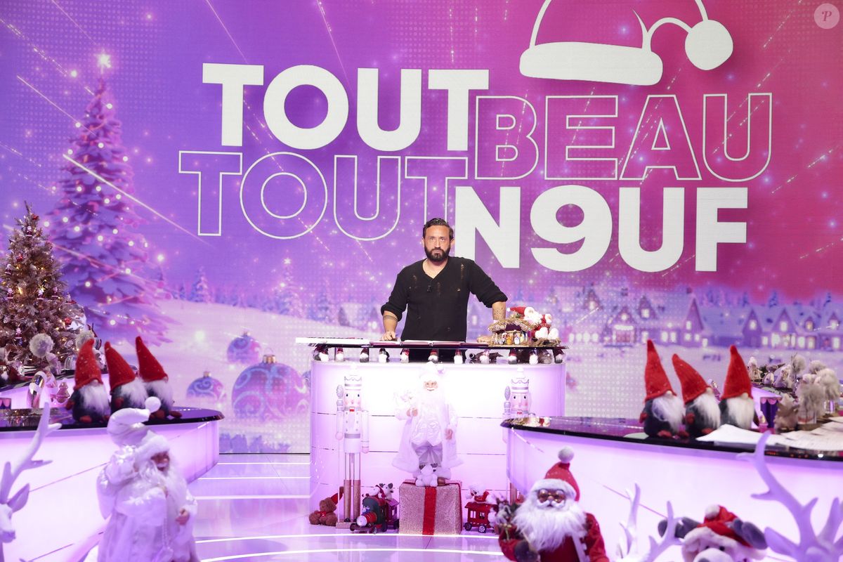 photo-exclusif-cyril-hanouna-sur-le-plateau-de-l-mission-tbt9