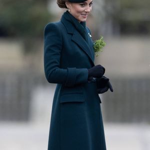 Catherine (Kate) Middleton, princesse de Galles, colonel des Irish Guards, visite le régiment lors du défilé de la Saint-Patrick à la caserne Wellington de Londres, le 17 mars 2025. 

Photo : Dana Press / Bestimage