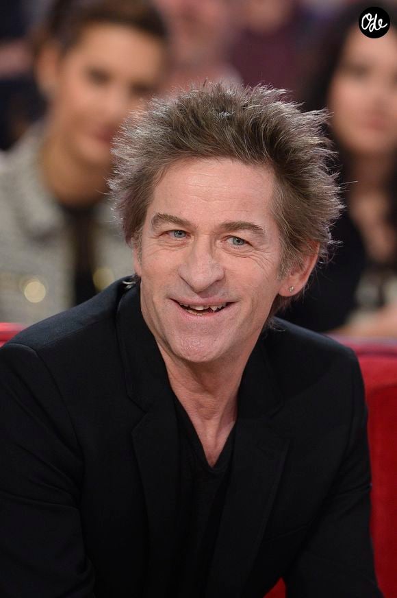 Cette nouvelle date s’ajoute à un calendrier déjà bien rempli, avec de nombreux concerts affichant complet ou les « dernières places ».

Hubert-Félix Thiéfaine - Enregistrement de l'émission "Vivement Dimanche" à Paris le 21 janvier 2015. L'émission sera diffusée le 25 janvier.