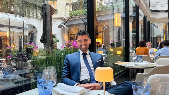 Guillaume Farde au restaurant - Instagram, le 30 août 2024