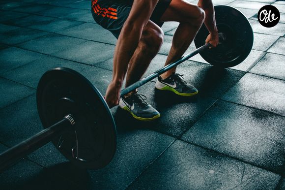 La musculation aide à préserver la masse musculaire pendant un régime hypocalorique.

Photo prise par Victor Freitas / Unsplash