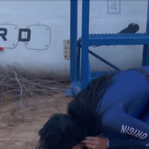 Picture MUST credit: Blue Origin
 Pop star Katy Perry and Lauren Sanchez , the fiancée of Amazon billionaire Jeff Bezos, amongst the six women in a space flight aboard the Jeff Bezos Blue Origin rocket .
Blue Origin's 11th human flight, NS-31, lifted off from Site One in West Texas for the trip in 
The six women are: former NASA rocket scientist Aisha Bowe, 38; bioastronautics researcher and civil rights activist Amanda Nguyen, 38; TV journalist Gayle King, 70, Pop star Perry , 40,  film producer Kerianne Flynn , 35, and journalist Sánchez, 55.
Jeff Bezos was there to see the woman safely into their New Shepard capsule before take-off.
The woman experienced four minutes of weightlessness.
During the roughly 10-minute flight, the crew flew just above the Kármán line, an invisible boundary at an altitude of 62 miles / 100 km widely accepted as the edge of space, before the capsule descended under parachutes and landed in the Texas desert.

Picture supplied by JLPPA