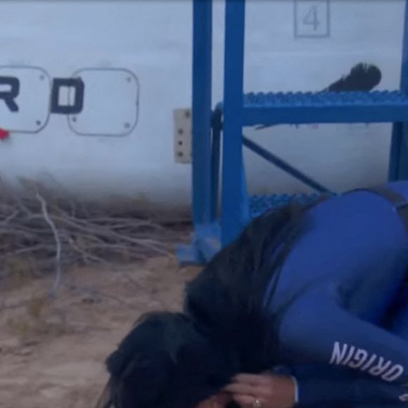 Picture MUST credit: Blue Origin
 Pop star Katy Perry and Lauren Sanchez , the fiancée of Amazon billionaire Jeff Bezos, amongst the six women in a space flight aboard the Jeff Bezos Blue Origin rocket .
Blue Origin's 11th human flight, NS-31, lifted off from Site One in West Texas for the trip in 
The six women are: former NASA rocket scientist Aisha Bowe, 38; bioastronautics researcher and civil rights activist Amanda Nguyen, 38; TV journalist Gayle King, 70, Pop star Perry , 40,  film producer Kerianne Flynn , 35, and journalist Sánchez, 55.
Jeff Bezos was there to see the woman safely into their New Shepard capsule before take-off.
The woman experienced four minutes of weightlessness.
During the roughly 10-minute flight, the crew flew just above the Kármán line, an invisible boundary at an altitude of 62 miles / 100 km widely accepted as the edge of space, before the capsule descended under parachutes and landed in the Texas desert.

Picture supplied by JLPPA