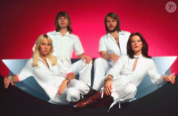 Le groupe ABBA a annoncé se séparer après l'album "Voyage".