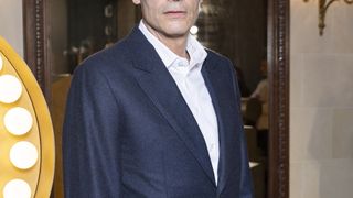 Alain Delon aurait soufflé ses 90 bougies : pour l'occasion, son fils Anthony partage un message symbolique