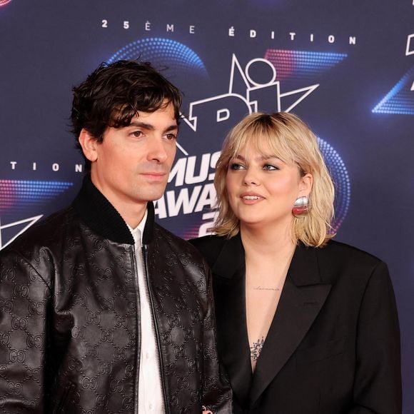 Fous amoureux, Louane et Florian Rossi préparent activement leur prochain mariage.

Florian Rossi et sa compagne Louane Emera au photocall de la cérémonie des "NRJ Music Awards (NMA)" au palais des Festivals et des Congrès de Cannes, France. © Dominique Jacovides/Bestimage