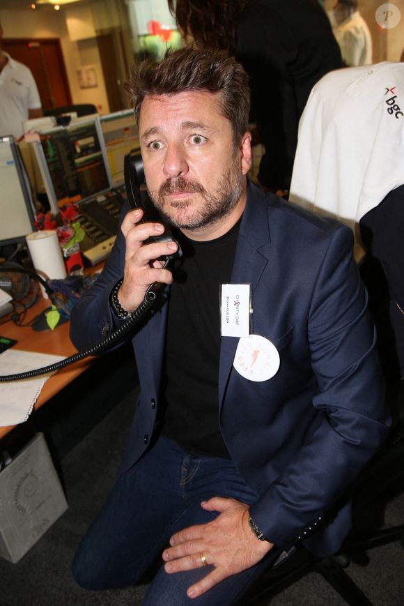 Or, il vient de révéler qu'il avait suivi une thérapie pour surmonter ces troubles du stress post-traumatique...

Bruno Guillon participant à la 15e journée de charité d'Aurel BGC pour honorer la mémoire des 658 employés de BGC tués au WTC le 11 septembre 2001, qui s'est tenue au siège d'Aurel BGC, rue Richelieu à Paris, France, le 11 septembre 2019. Photo by Jerome Domine/ABACAPRESS.COM