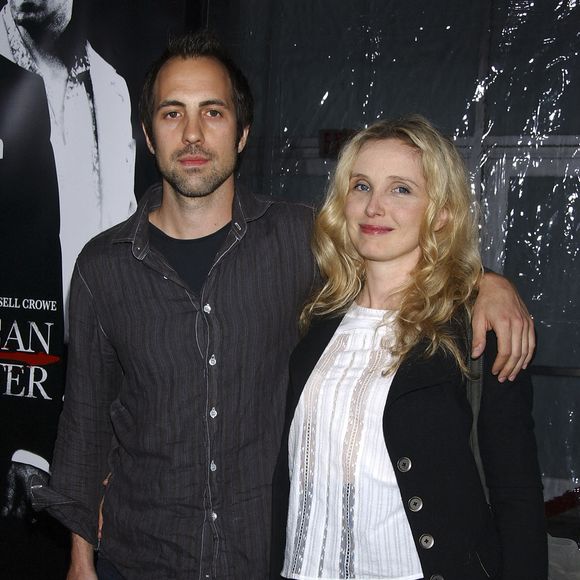 Marc Streitenfeld et Julie Delpy assistent à la projection industrielle de Universal Pictures 'American Gangster', qui s'est tenue à l'Arclight Hollywood à Los Angeles, CA, USA le 29 octobre 2007. Photo by Tammie Arroyo/AFF/ABACAPRESS.COM