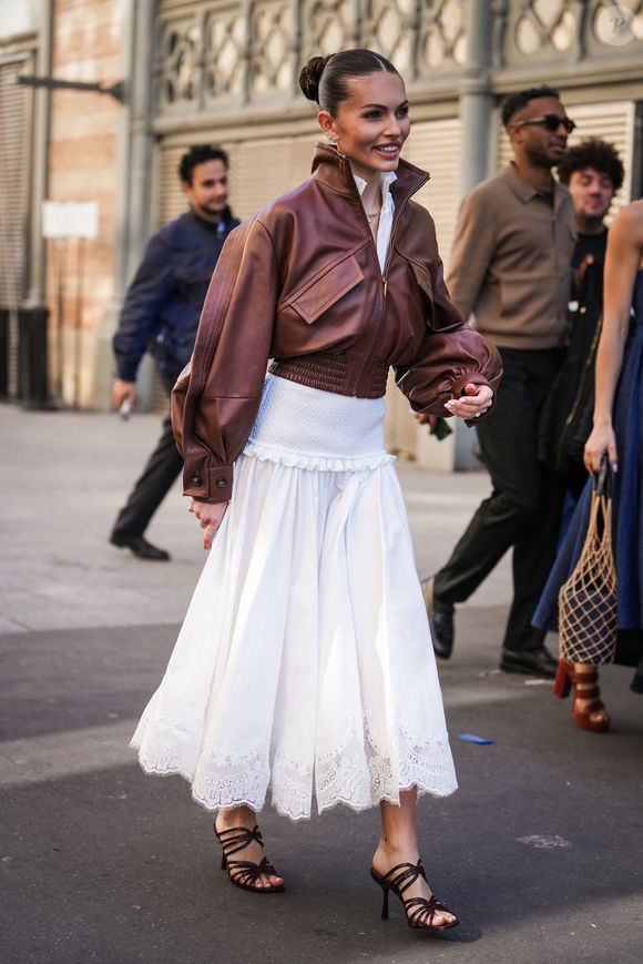Thylane Blondeau assiste au défilé Zimmermann lors de la Fashion Week Womenswear Automne/Hiver 2026-2027 le 9 mars 2026 à Paris, France. © Lucia Sabatelli/Bestimage