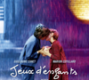 Guillaume Canet et Marion Cotillard se sont rencontrés sur le tournage de "Jeux d'enfants" en 2003. 

L'affiche du film "Jeux d'enfants", réalisé en 2003 par Yann Samuell avec Marion Cotillard et Guillaume Canet.