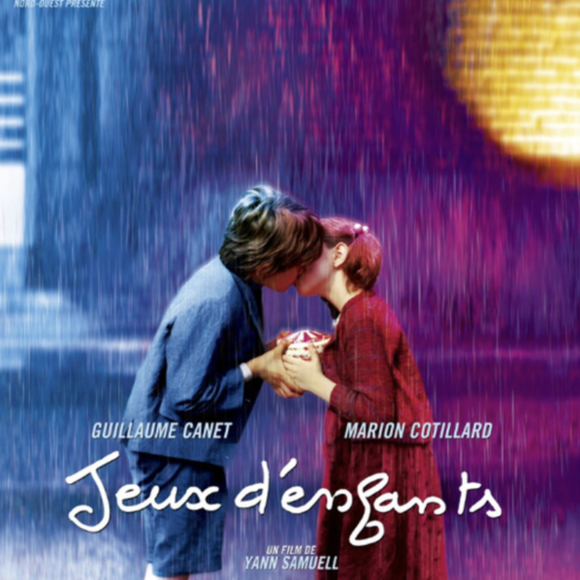 Guillaume Canet et Marion Cotillard se sont rencontrés sur le tournage de "Jeux d'enfants" en 2003. 

L'affiche du film "Jeux d'enfants", réalisé en 2003 par Yann Samuell avec Marion Cotillard et Guillaume Canet.