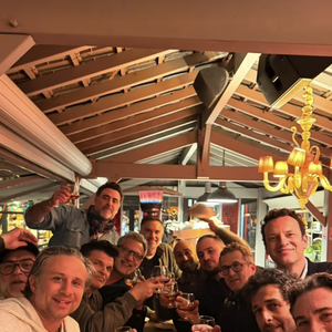 Entre deux activités, la troupe a profité des meilleures tables du coin.