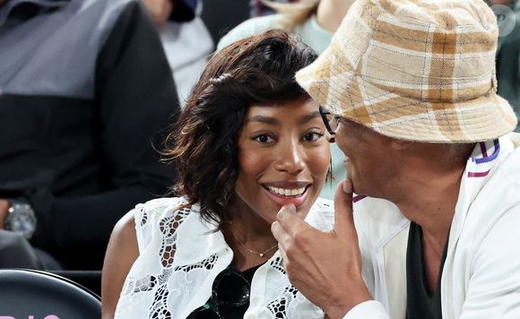 La petite rejoint une grande fratrie de cinq enfants.

Yannick Noah et sa compagne Malika - Les célébrités en tribunes pendant l'épreuve de basketball de Demi-Finale opposant la France à l'Allemagne lors des Jeux Olympiques de Paris 2024 (JO) à l'Arena Bercy, à Paris, France, le 8 août 2024. © Jacovides-Perusseau/Bestimage
