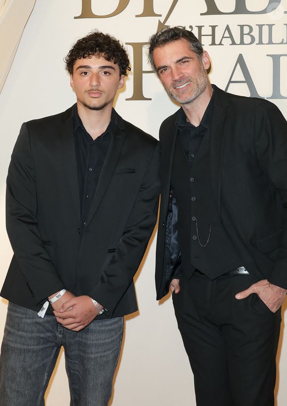 Gil Alma avec son fils - Première du film "Le Diable s'habille en Prada 2" au cinéma Le Grand Rex à Paris, le 27 avril 2026.

© Guirec Coadic/Bestimage
