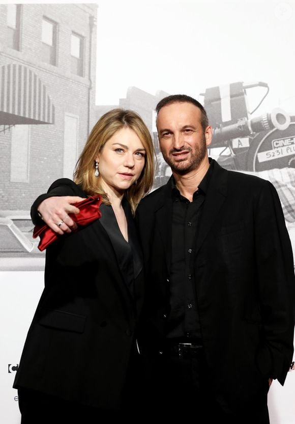Emilie Dequenne et son mari Michel Ferracci - Photocall de la cérémonie d'ouverture à la Halle Tony Garnier du 11ème Festival Lumiere 2019 de Lyon le 12 octobre 2019.
© Dominique Jacovides / Bestimage
