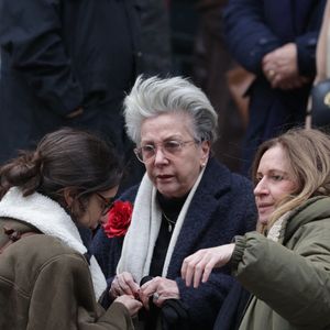 Françoise Laborde arrivant à la cérémonie des obsèques de Catherine Laborde à l'église Saint-Roch à Paris, France, le 6 février 2025. L'emblématique présentatrice météo de TF1 est décédée le 28 janvier 2025 à l'âge de 73 ans, des suites d'une démence à corps de Lewy, une maladie neurodégénérative dont Catherine Laborde souffrait depuis 2014. Photo by Nasser Berzane/ABACAPRESS.COM
