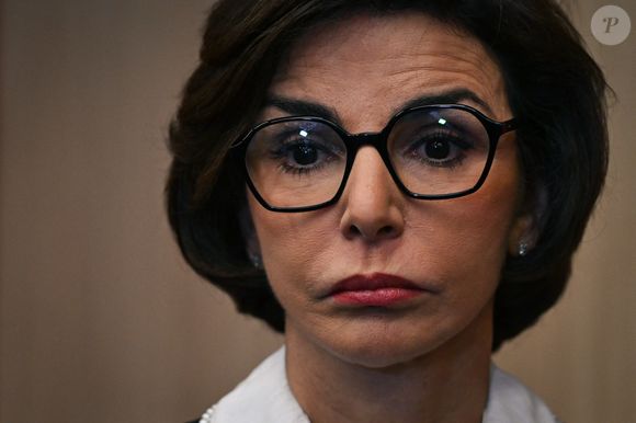 C'est la raison pour laquelle Rachida Dati ne prend jamais la pose publiquement avec Zohra.

La ministre française de la Culture Rachida Dati visite les Cinémas du Palais et le lycée polyvalent Léon Blum à Créteil près de Paris, le 25 novembre 2025. Photo by Firas Abdullah/ABACAPRESS.COM