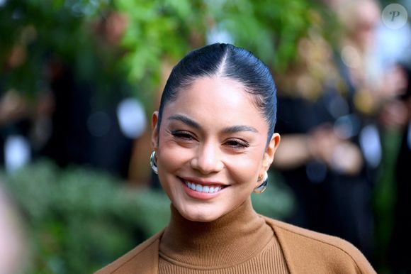 Vanessa Hudgens assiste au défilé Michael Kors lors de la semaine de la mode de New York au Domino Park à Brooklyn, New York, le 11 septembre 2023. Photo par Dylan Travis/ABACAPRESS.COM