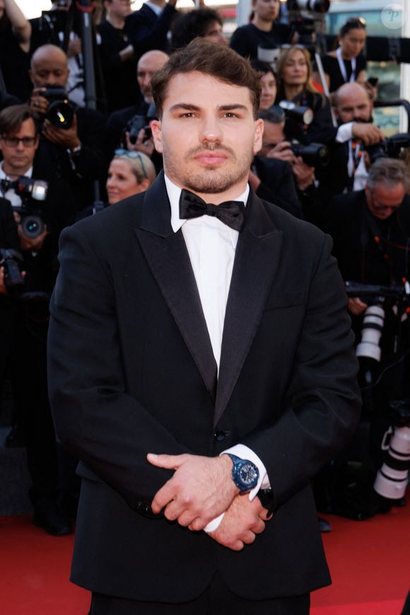Antoine Dupont (Montre Audemars Piguet) - Montée des marches du film « Dossier 137 » lors du 78ème Festival International du Film de Cannes, au Palais des Festivals à Cannes. Le 15 mai 2025
© Jacovides-Moreau / Bestimage