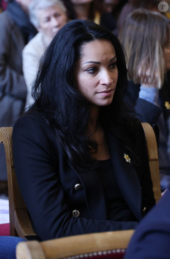 Cindy Fabre lors du lancement de 'Une Jonquille contre le cancer' à Paris le 12 Mars 2024. © Denis Guignebourg/Bestimage
