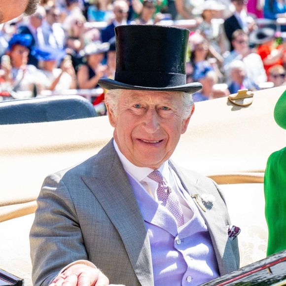 Charles III au Royal Ascot, dans le Berkshire, en Angleterre, le 21 juin 2025. Backgrid USA / Bestimage