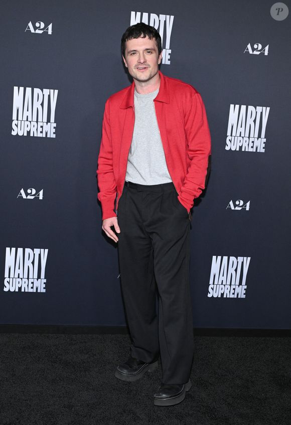 8 décembre 2025.
Projection de 'Marty Supreme' au Academy Theatre, Los Angeles, CA. USA
Ici, Josh Hutcherson 

Photo : AGENCE / BESTIMAGE