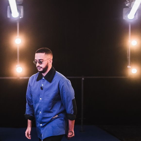 Slimane Nebchi lors de l'enregistrement de l'émission "La boite à secrets" le 7 octobre 2019

© Tiziano Da Silva / Bestimage