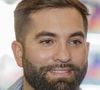 Ce dimanche 8 mars 2026, le chanteur a ainsi craqué et s’est filmé sur son compte Snapchat avec sa petite fille dans les bras. 

Exclusif - Le chanteur Kendji Girac en séance de dédicaces pour son autobiographie Mi vida à la Librairie du Furet du Nord à Lille, France, le 1er octobre 2025. © Stephane Vansteenkiste/Bestimage