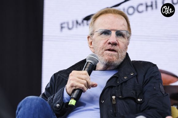 Christophe Lambert est aperçu sur scène lors d'une rencontre avec des fans au salon Como Fun, à LarioFiere (Erba) le 15 mars 2025. (Credit Image: © Alessandro Bremec/SOPA Images via ZUMA Press Wire)