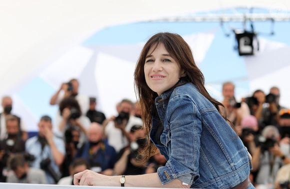 Charlotte Gainsbourg au photocall du film Jane par Charlotte (Cannes première) lors du 74ème festival international du film de Cannes le 8 juillet 2021

© Borde / Jacovides / Moreau / Bestimage