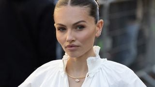 Thylane Blondeau : 240 heures de travail, 30 m de dentelle française, nouvelles photos de sa robe de mariée Miu-Miu
